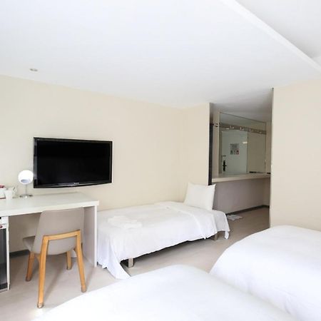 Dandy Hotel - Tianmu Branch Taipei Extérieur photo