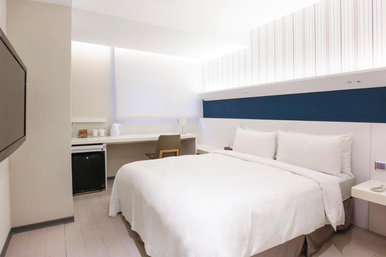 Dandy Hotel - Tianmu Branch Taipei Extérieur photo