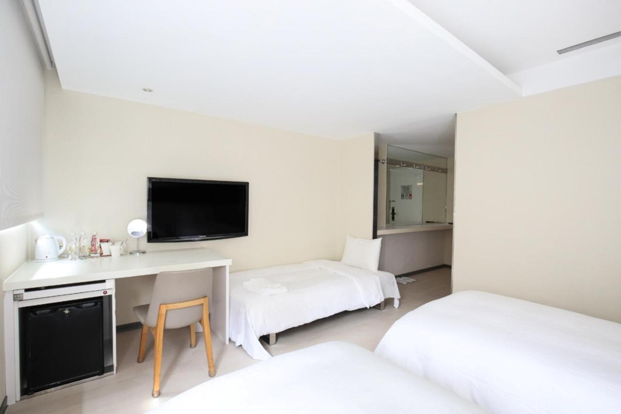Dandy Hotel - Tianmu Branch Taipei Extérieur photo